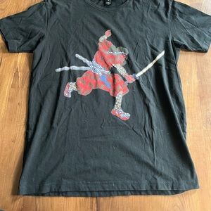 Marc Jacobs ninja warrior t shirt XS never worn